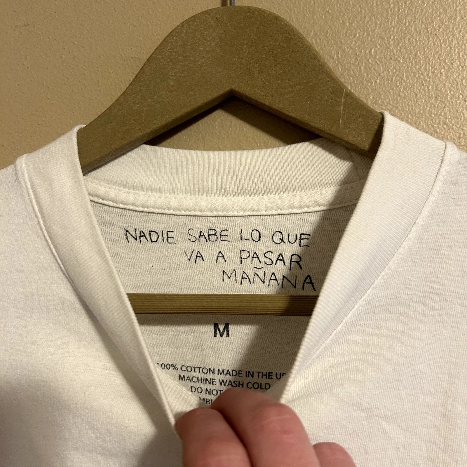 Vintage Bad Bunny Tour Merch Medium Size US M / EU 48-50 / 2 - 3 Thumbnail