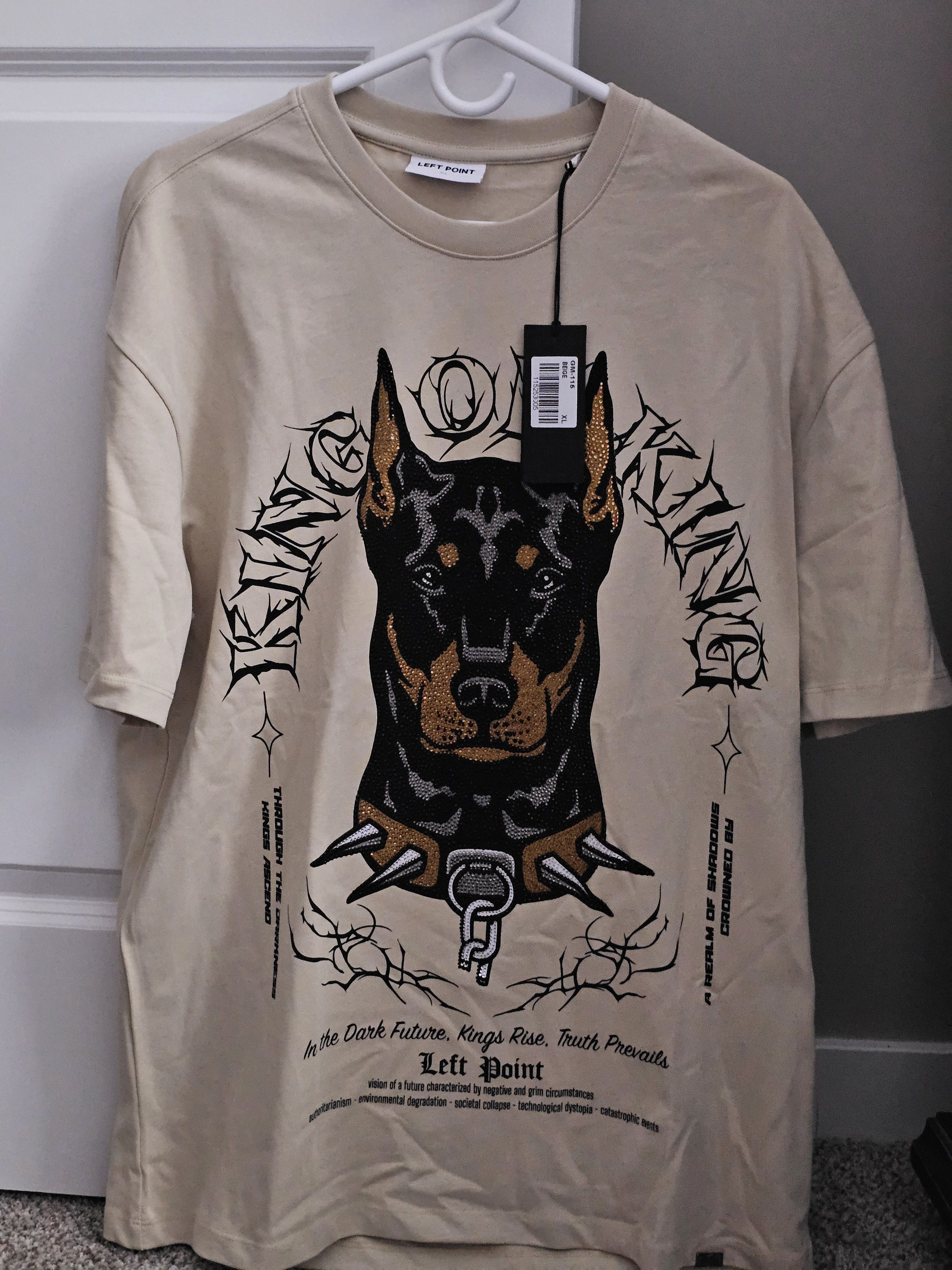 Other Left Point Graphic T-shirt Size US XL / EU 56 / 4 - 1 Thumbnail