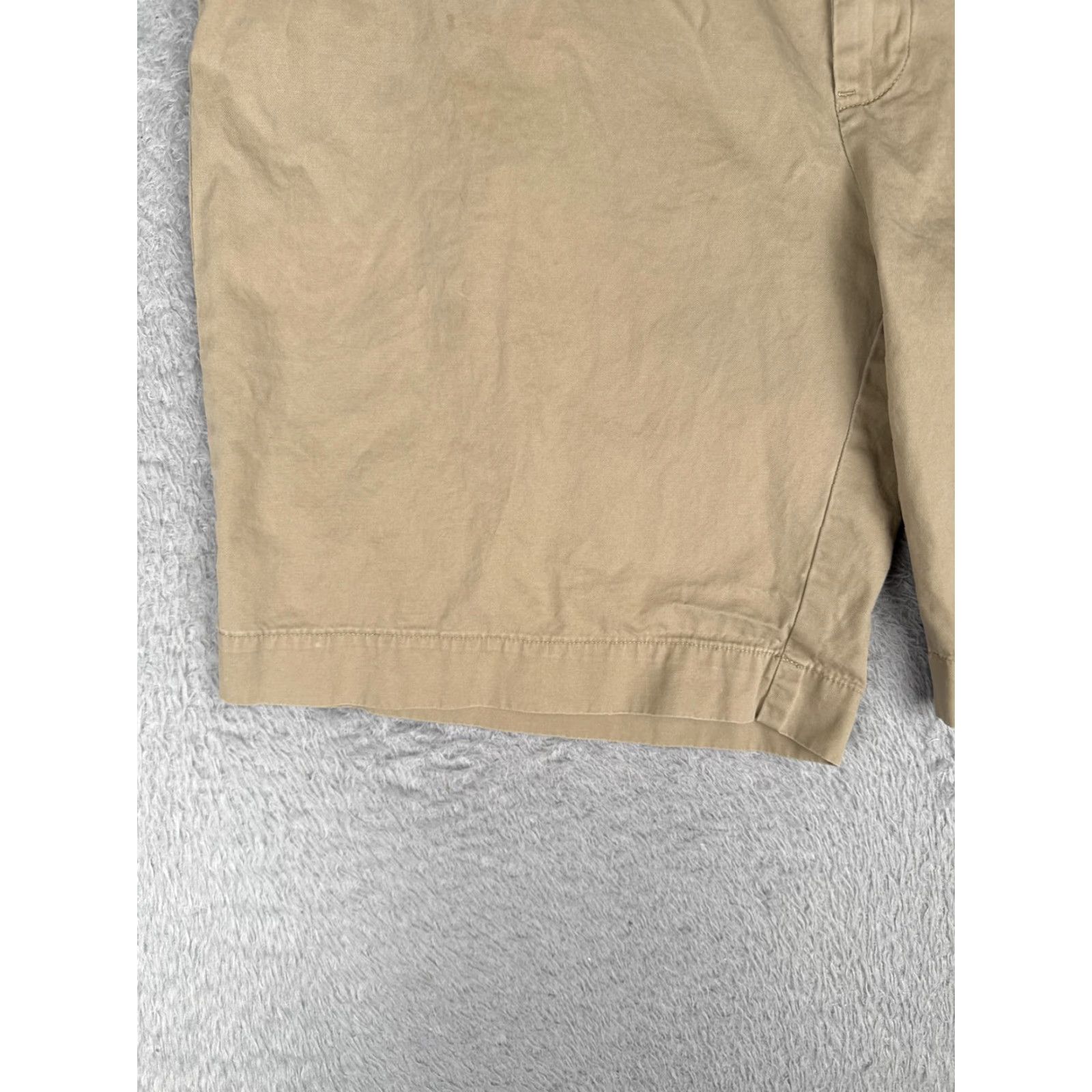 Polo Ralph Lauren Polo Ralph Lauren Shorts Mens 36x9 Khaki Chino Classic Fit Cotton Casual 36 Size US M / EU 48-50 / 2 - 3 Thumbnail
