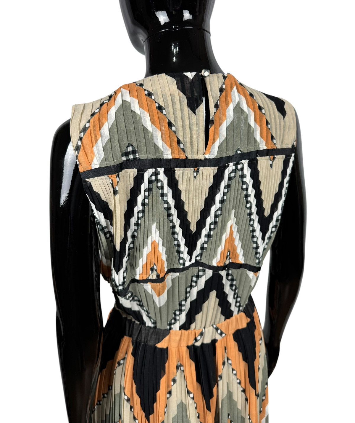 Massimo Dutti Massimo Dutti Pleated Multicolor Maxi Dress size US8 EU40 Size M / US 6-8 / IT 42-44 - 8 Thumbnail