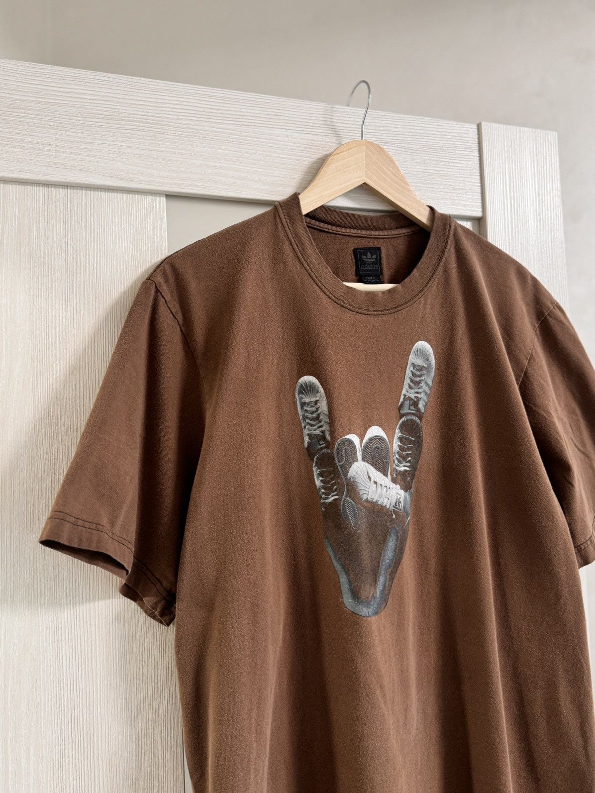 Japanese Brand × Vintage Vintage adidas tee balenciaga style sk8 y2k faded Yzy Size US L / EU 52-54 / 3 - 3 Thumbnail