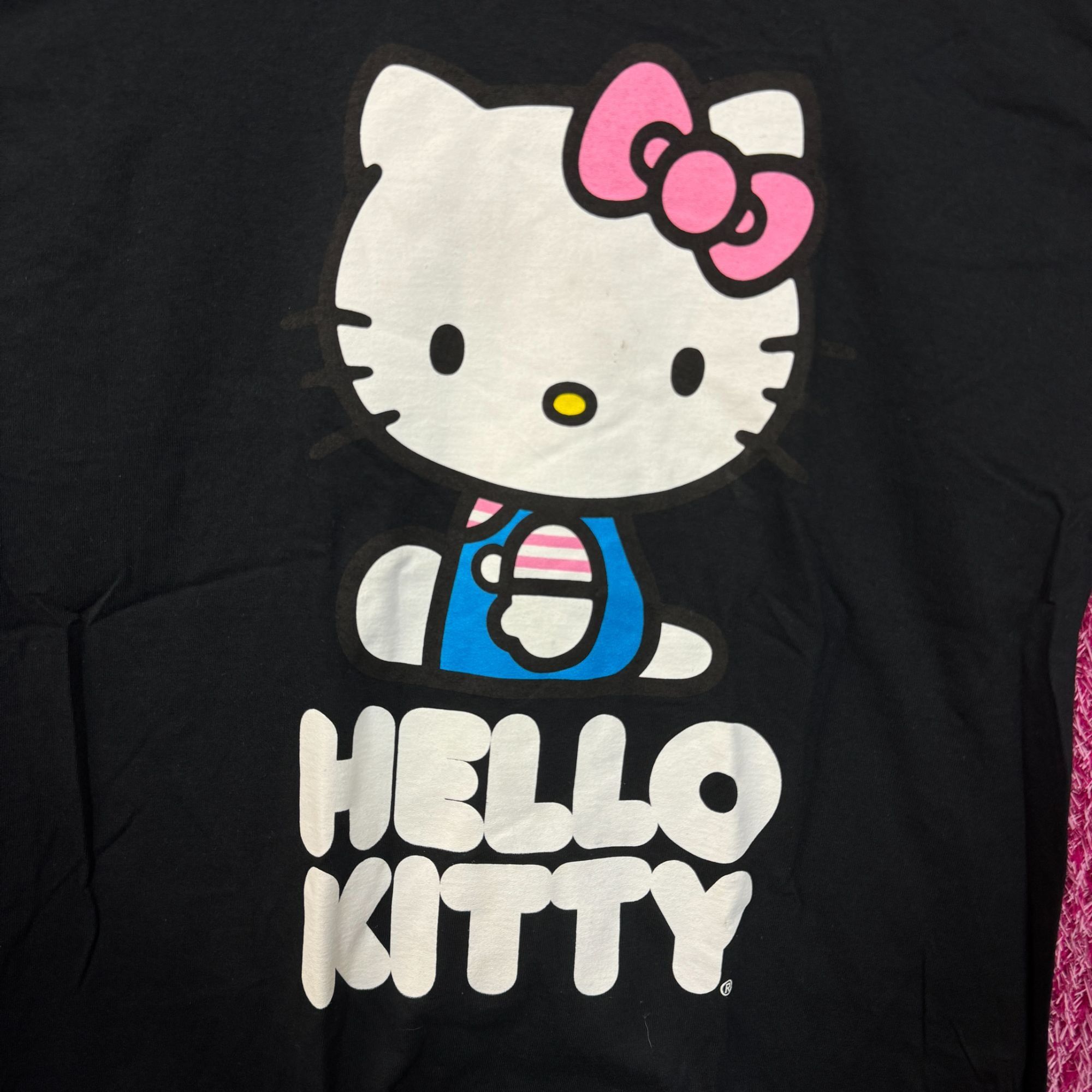 Other Hello Kitty Sitting Sideways Kawaii Anime Sanrio Tee M Size US M / EU 48-50 / 2 - 2 Thumbnail