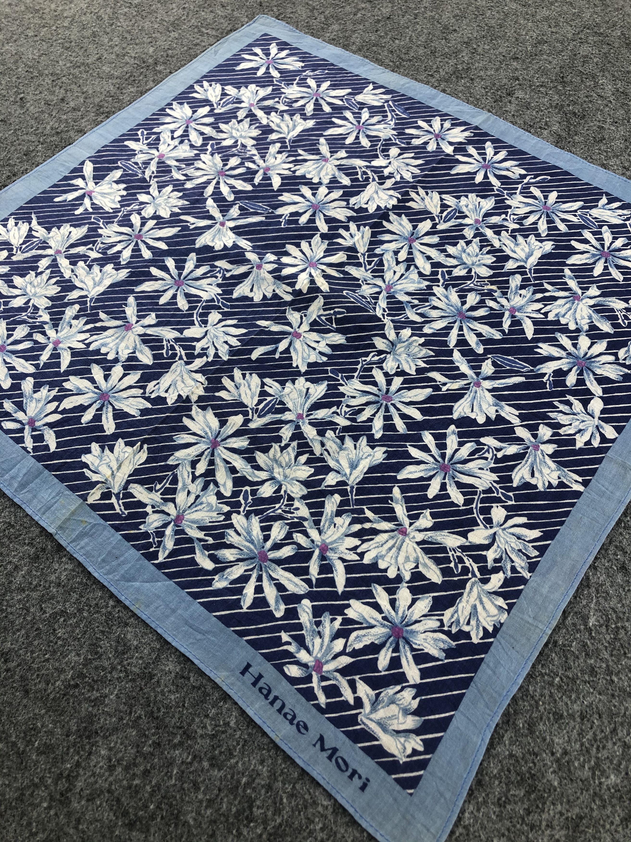 Hanae Mori × Japanese Brand × Vintage Hanae Mori Handkerchief / Bandana / Neckerchief Size ONE SIZE - 4 Thumbnail