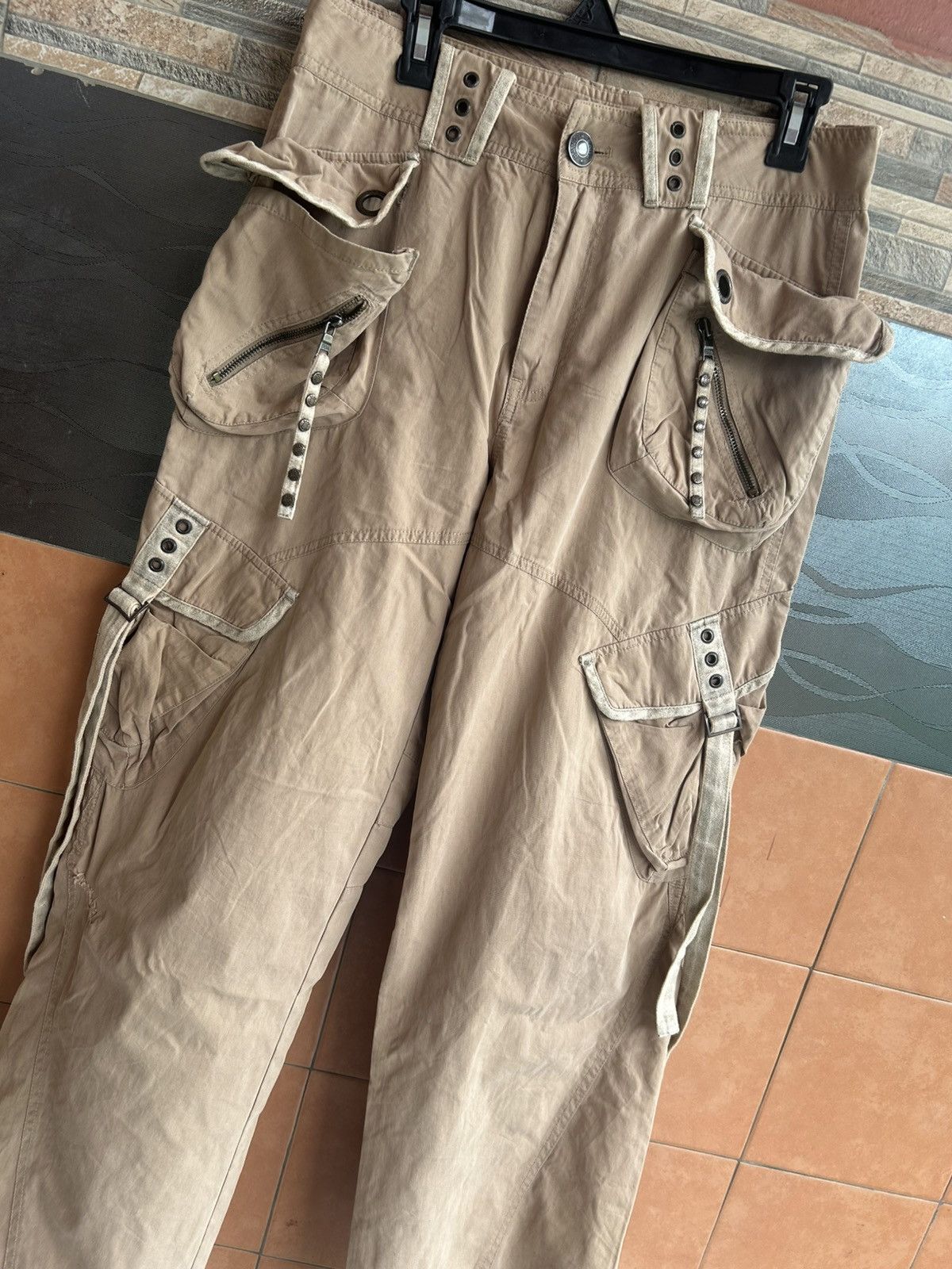 Japanese Brand bondage cargo pants Size US 32 / EU 48 - 2 Thumbnail