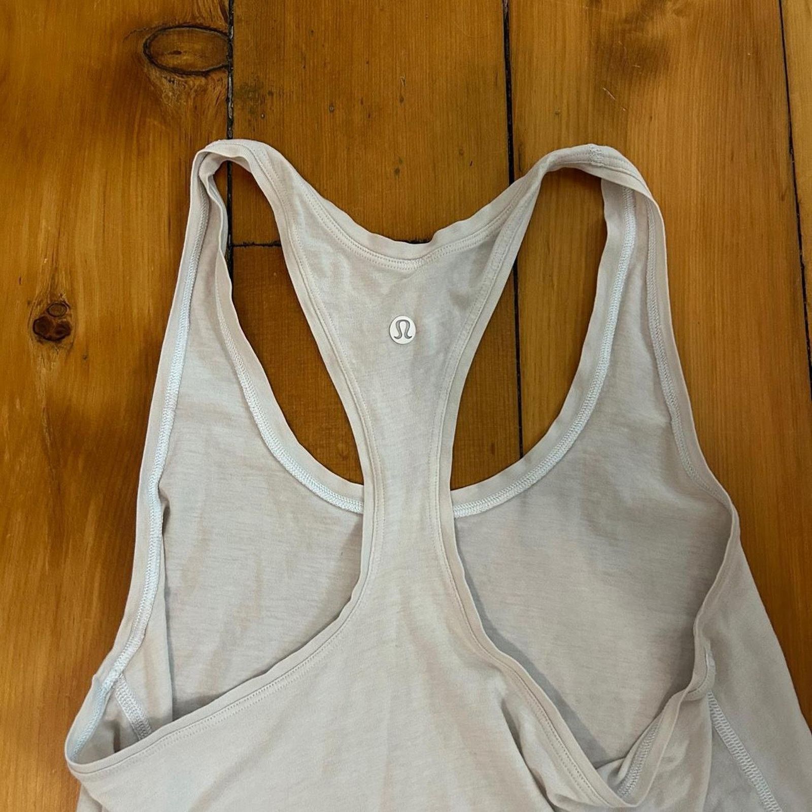 Lululemon White lululemon tank top activewear Size S / US 4 / IT 40 - 1 Thumbnail