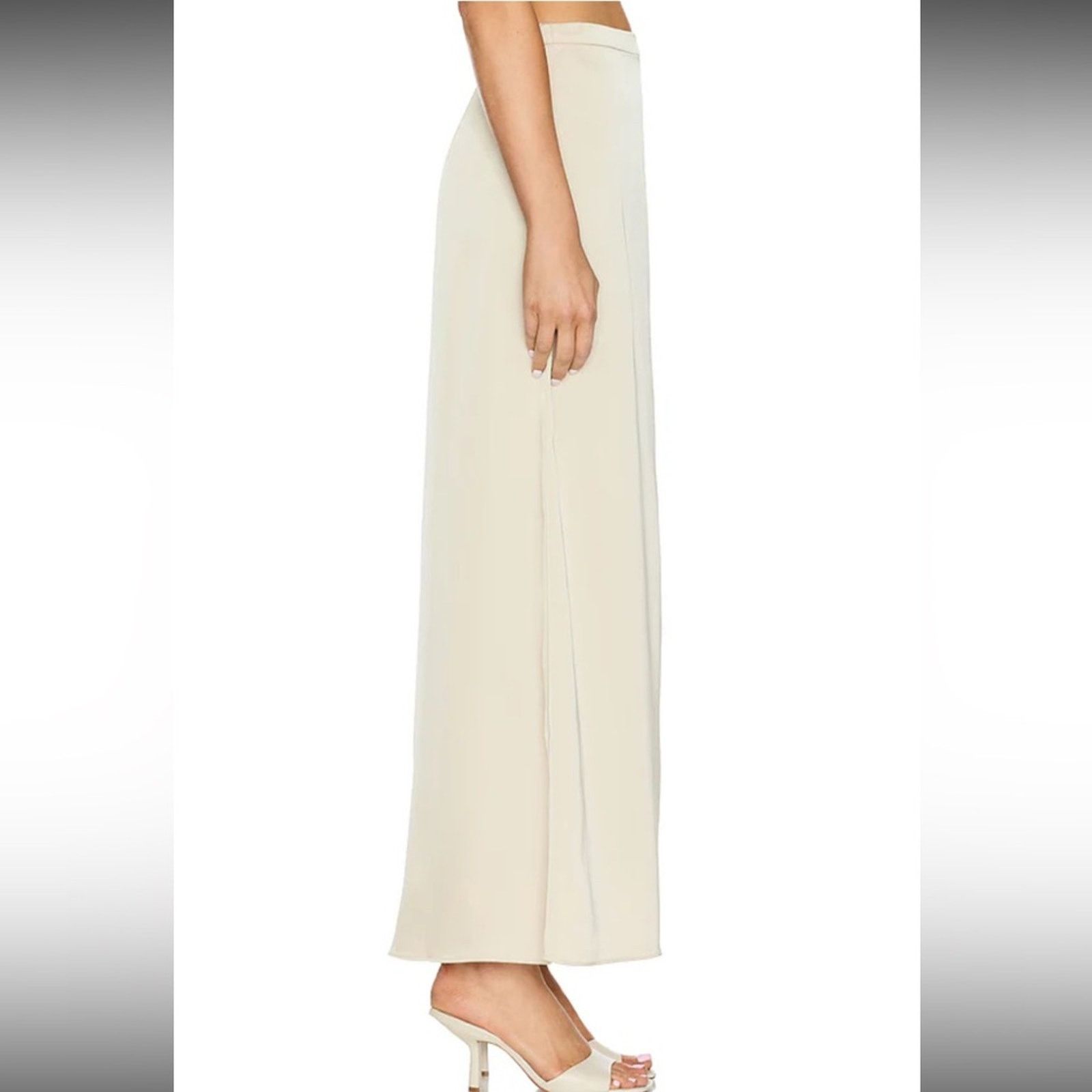 ASTR The Label NWT Astr the Label Ivory Maxi Skirt Size Small Size 27" / US 4 / IT 40 - 3 Thumbnail