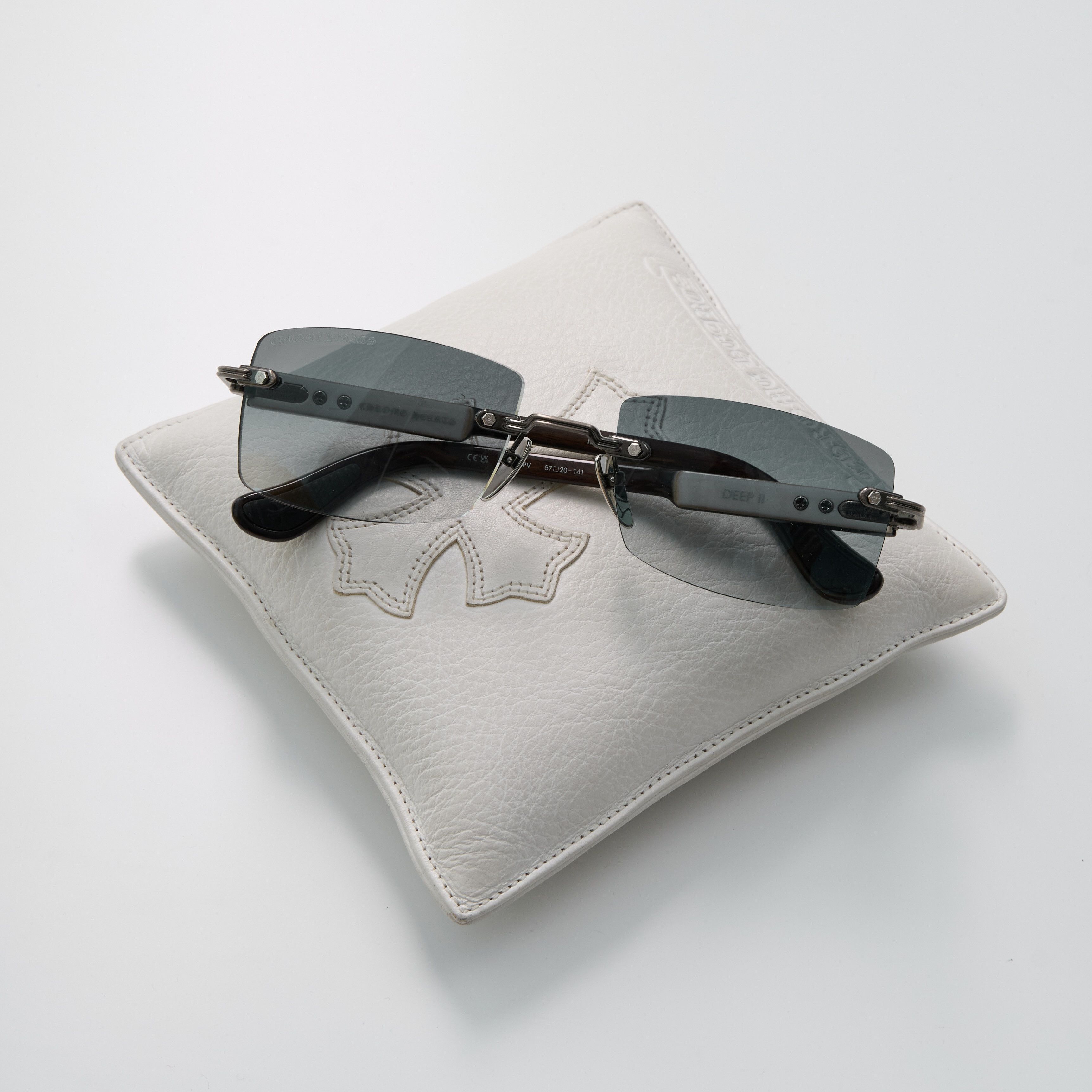 Chrome Hearts CHROME HEARTS DEEP II ANTIQUE SILVER WHITE EBONY WOOD BLUE Size ONE SIZE - 2 Thumbnail