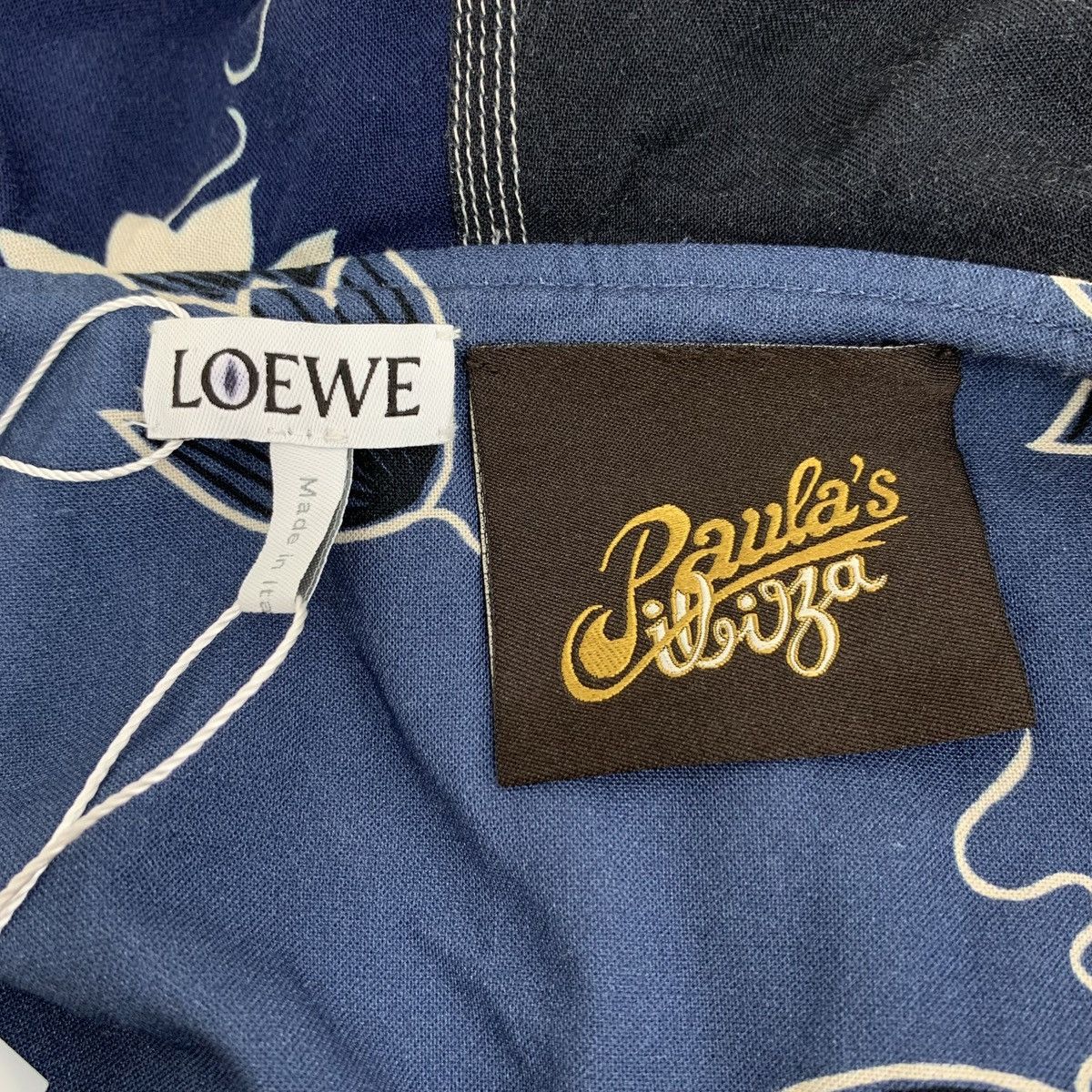 Loewe Loewe navy blue floral all-over print V-neck dress Size XS / US 0-2 / IT 36-38 - 6 Thumbnail