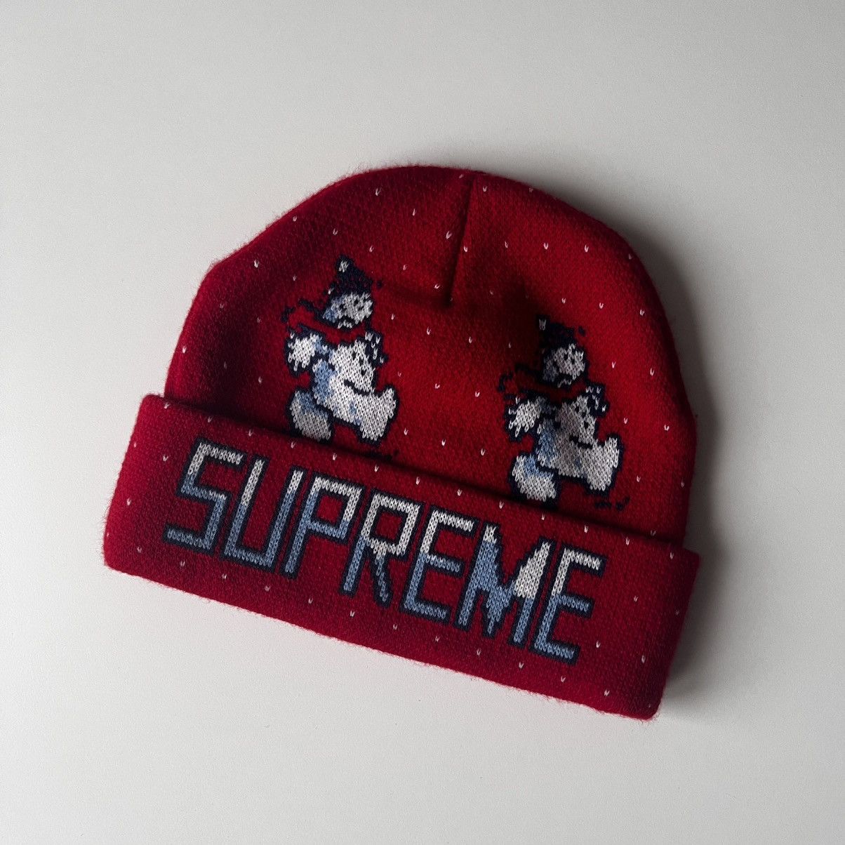 Supreme Supreme Snowman Beanie Hat Red Size ONE SIZE - 1 Thumbnail