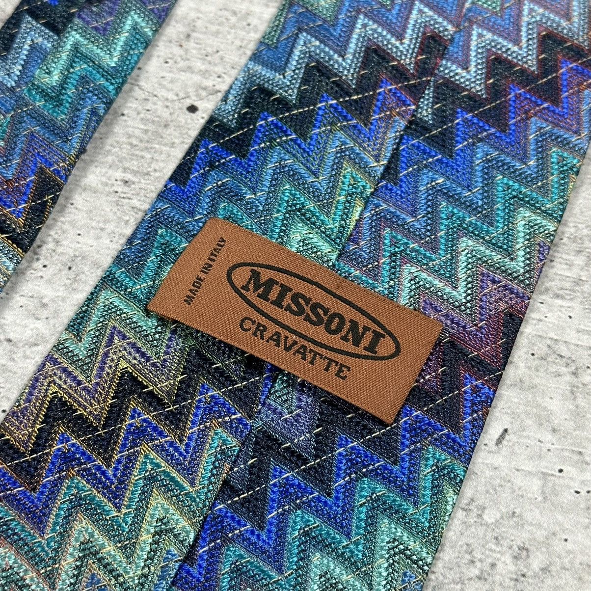 Designer MISSONI Men's Silk Necktie LUXURY Tie Purple Green Geometric Size ONE SIZE - 7 Thumbnail