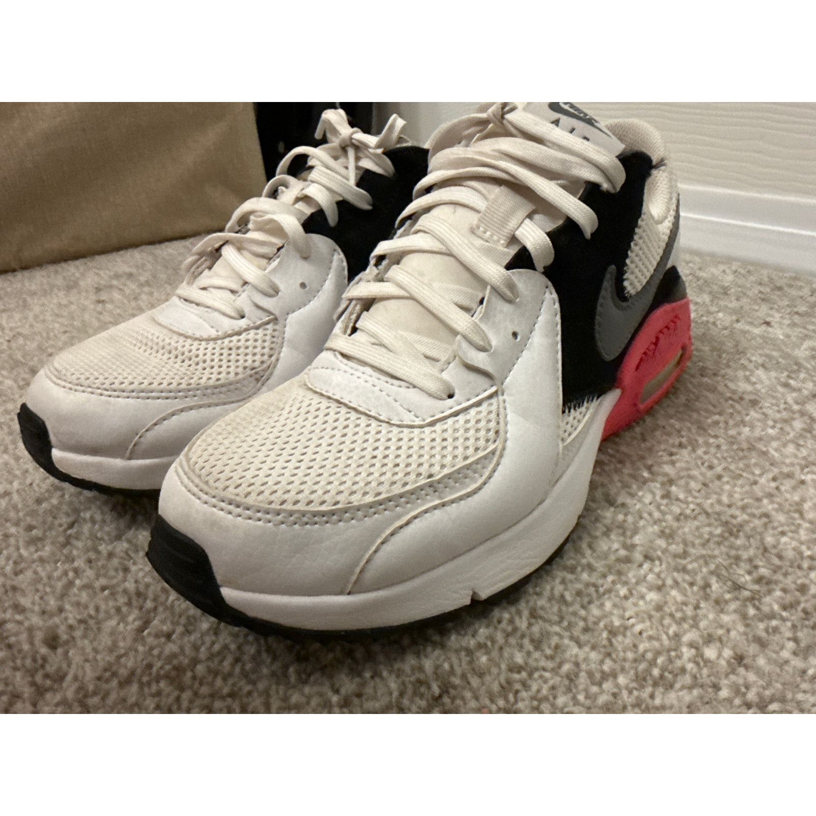 Nike Nike Air Max Excee Women's Sneaker in White Rush Pink,sz 7.5 Size US 7.5 / IT 37.5 - 11 Thumbnail