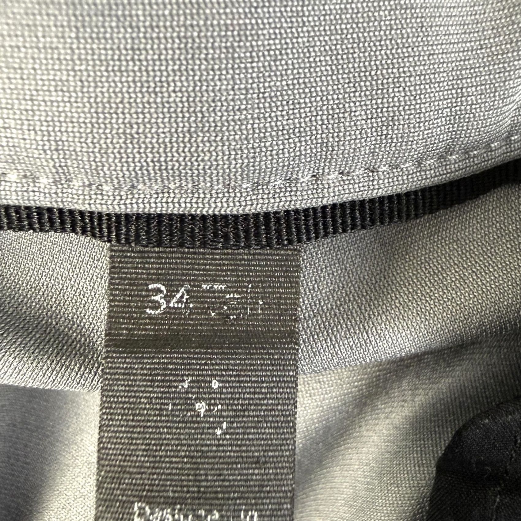 Lululemon Lululemon Mens Pants Gray Tech Stretch Performance Chino Golf 34 34x35 Tall Size US 34 / EU 50 - 7 Thumbnail