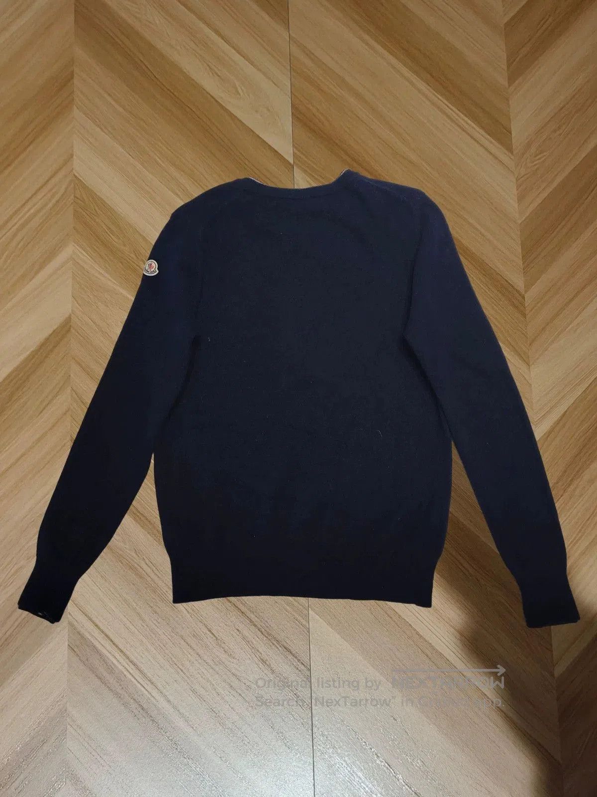Moncler moncler navy sweater size L barely worn. Size US L / EU 52-54 / 3 - 1 Thumbnail