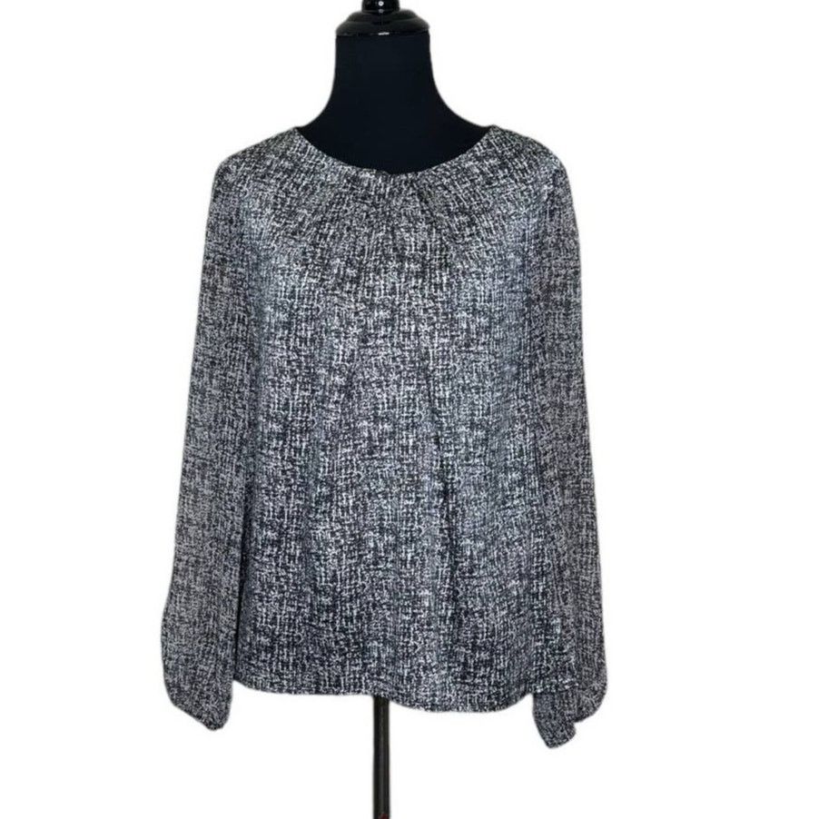Ann Taylor Ann Taylor black gray printed long sleeves blouse size MP Size M / US 6-8 / IT 42-44 - 1 Thumbnail