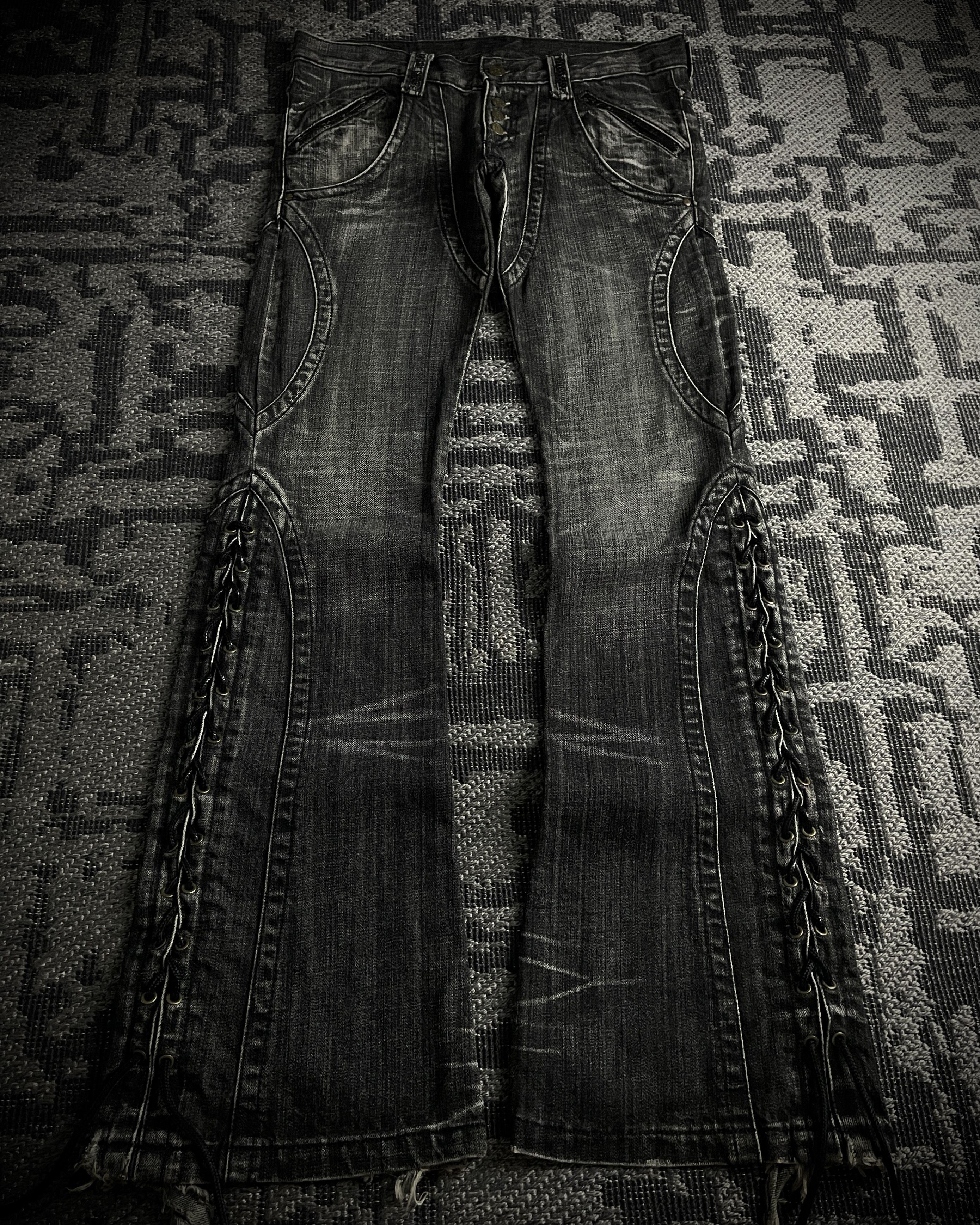 Tornado Mart Tornado Mart Curved Panel Lace Up Flared Denim Size US 33 - 3 Thumbnail