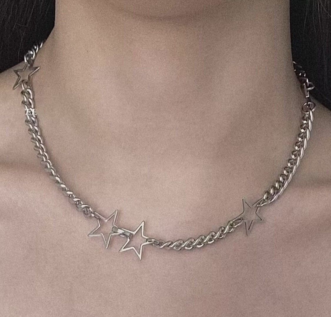Jewelry Hollow Star Necklace Size ONE SIZE - 1 Thumbnail