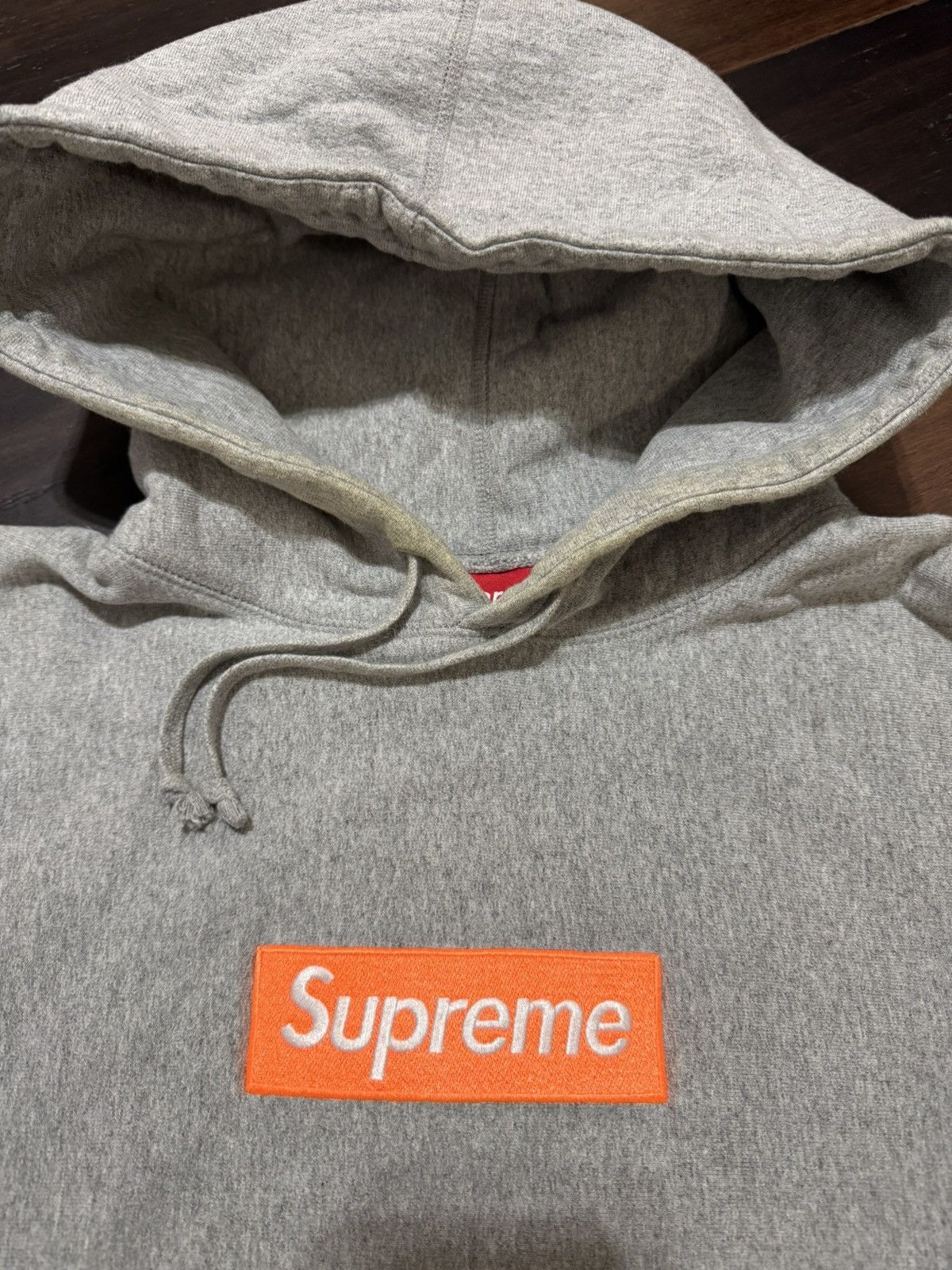 Supreme Supreme Orange box Logo (grey) FW17 Size US L / EU 52-54 / 3 - 2 Thumbnail
