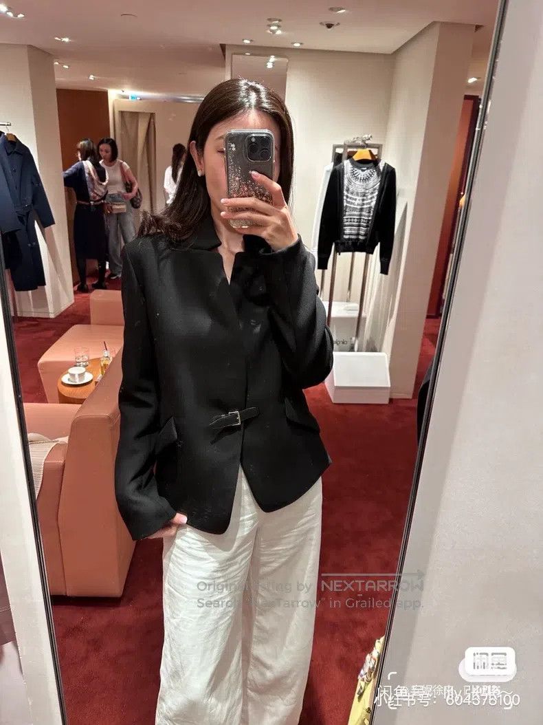 Hermes Hermes Classic knight blazer jacket, milky white, leather Size XXS / US 00 / IT 34 - 4 Thumbnail