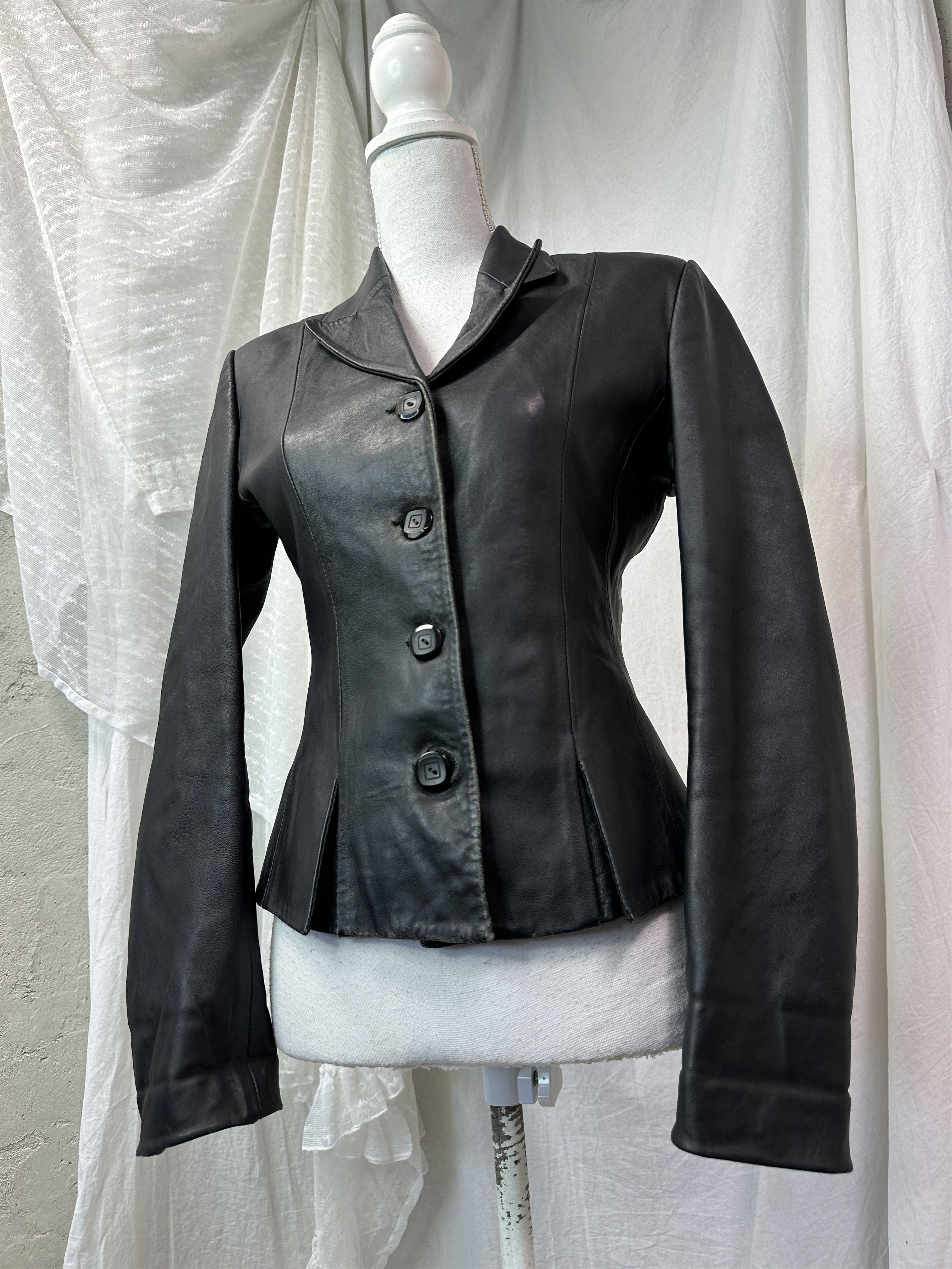Gucci Vintage Leather Biker Grunge Buttoned Jacket 90s Size M / US 6-8 / IT 42-44 - 1 Thumbnail