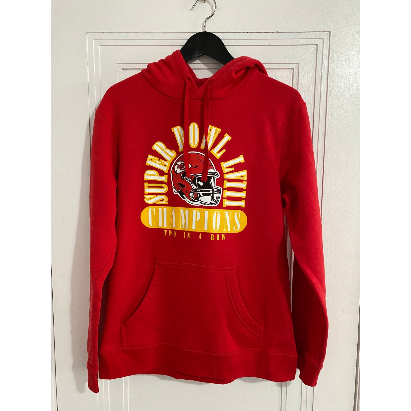 NFL Kansas City Chiefs Back to Back Super Bowl Champs Hoodie Size M / US 6-8 / IT 42-44 - 1 Thumbnail