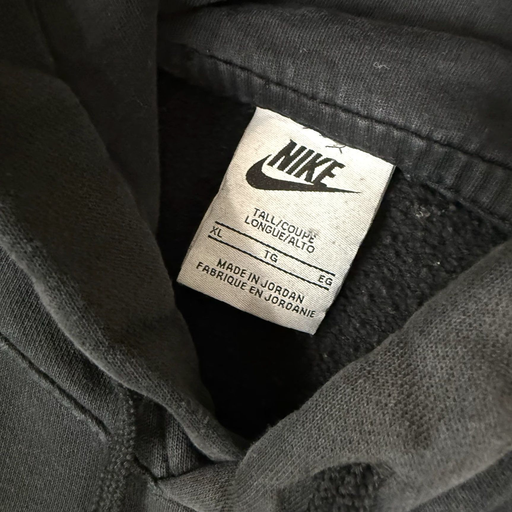 Nike Nike Hoodie Mens XL Black Regular Fit Sportswear Logo Pockets Hooded Fleece Sweatshirt Size US XL / EU 56 / 4 - 4 Thumbnail