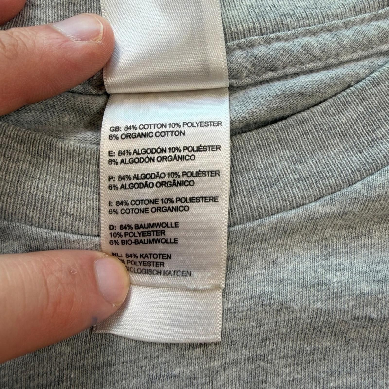 The North Face The North Face Mens Red Box Logo Graphic T-Shirt Grey L Size US L / EU 52-54 / 3 - 5 Thumbnail