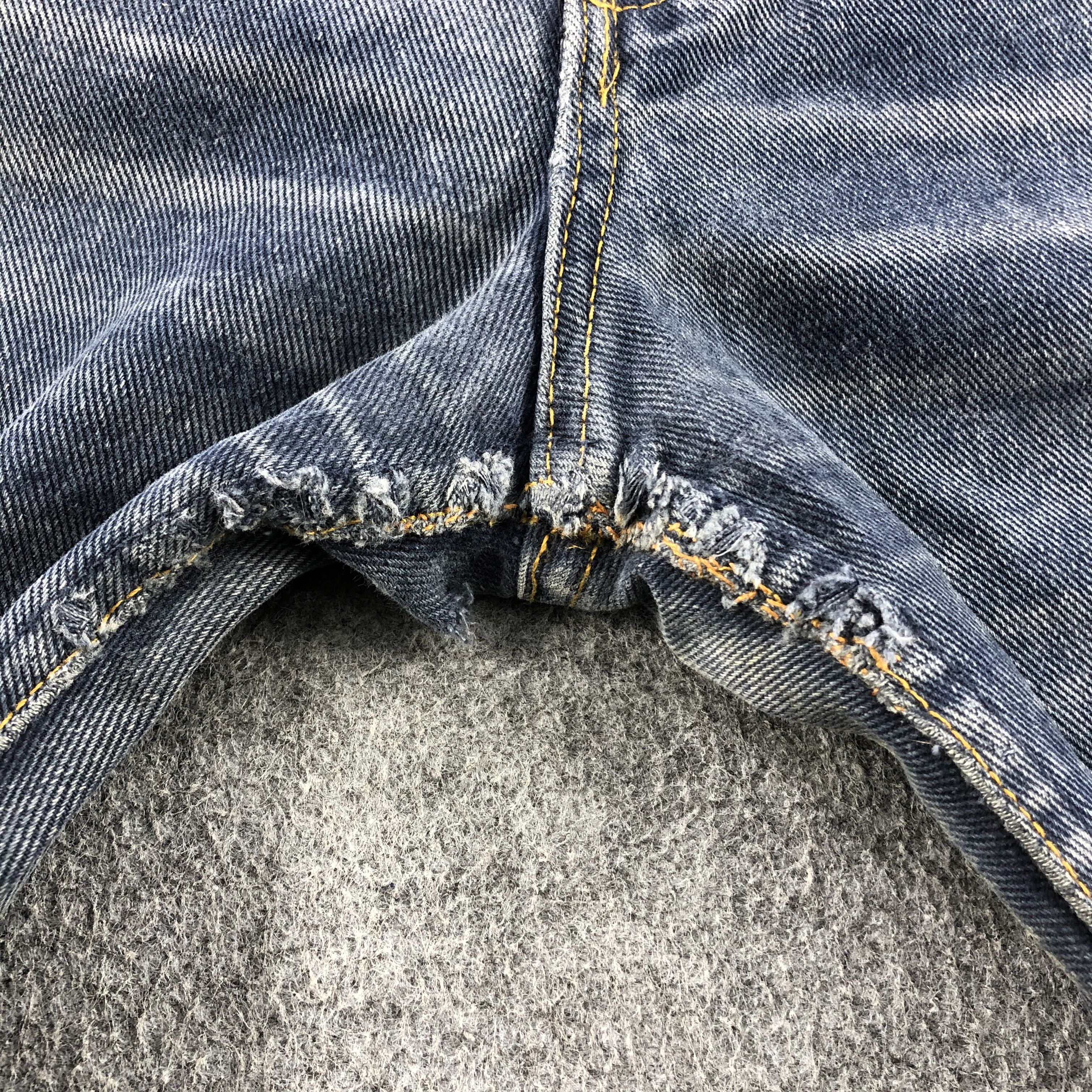 Levi's 90s Vintage Ripped Levis 501 Earth Tone Jeans-J1563 Size US 32 / EU 48 - 10 Thumbnail