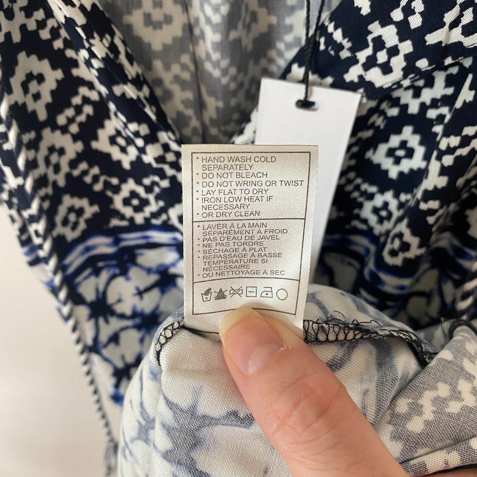 BB Dakota BB Dakota Beale Blue White Aztec Halter Tie Romper Pockets S Size 27" / US 4 / IT 40 - 5 Thumbnail