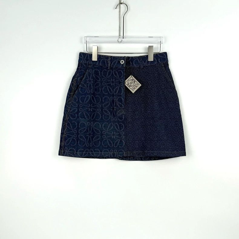 Loewe Loewe Washed blue full logo double leather label denim ski Size 25" / US 0 / IT 36 - 3 Thumbnail