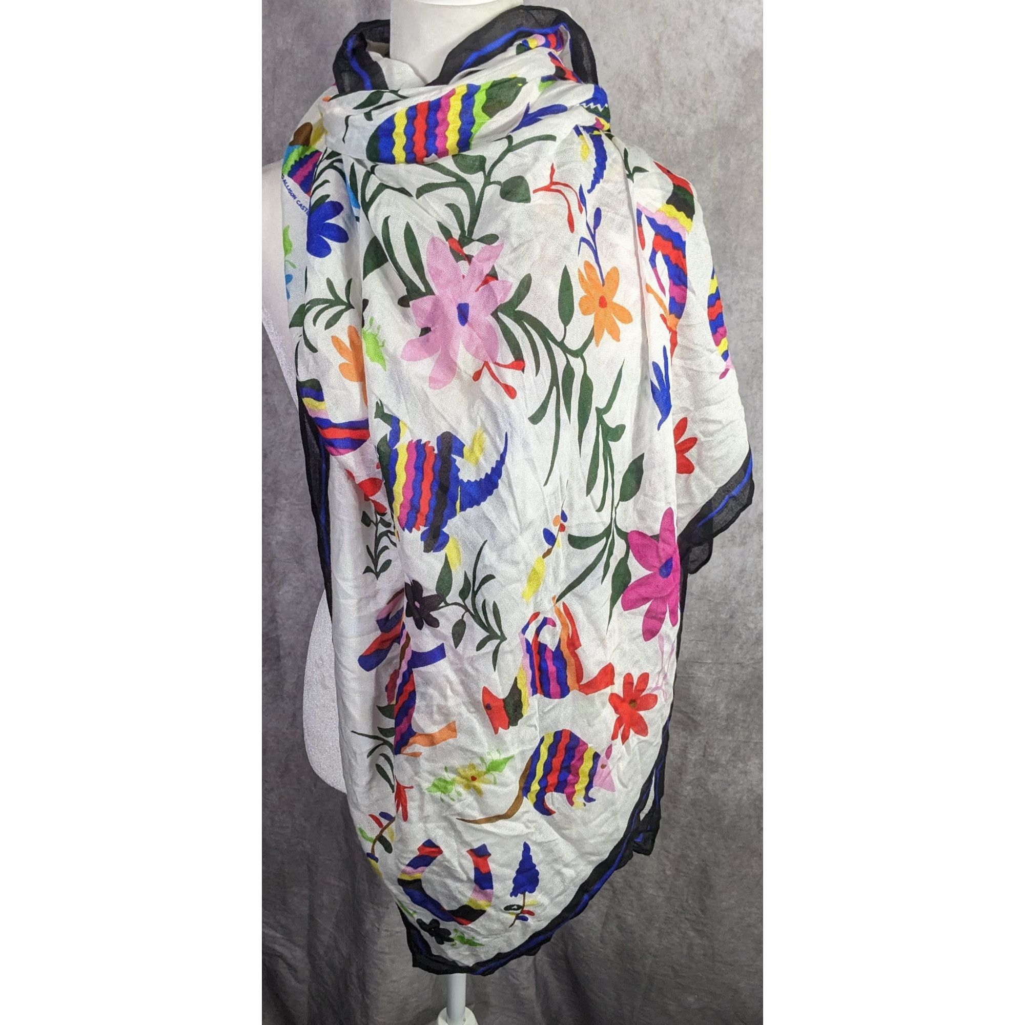 Other Texas-Themed Lightweight Scarf With Vibrant Floral & Animal Size ONE SIZE - 6 Thumbnail
