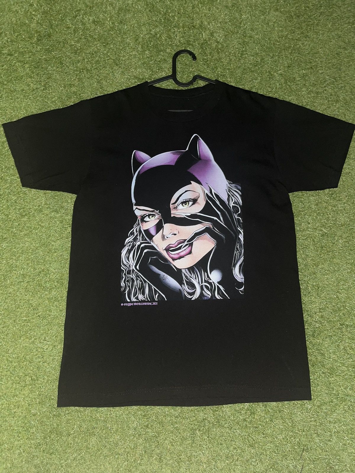 DC Comics Catwoman vintage tee Size US L / EU 52-54 / 3 - 1 Thumbnail