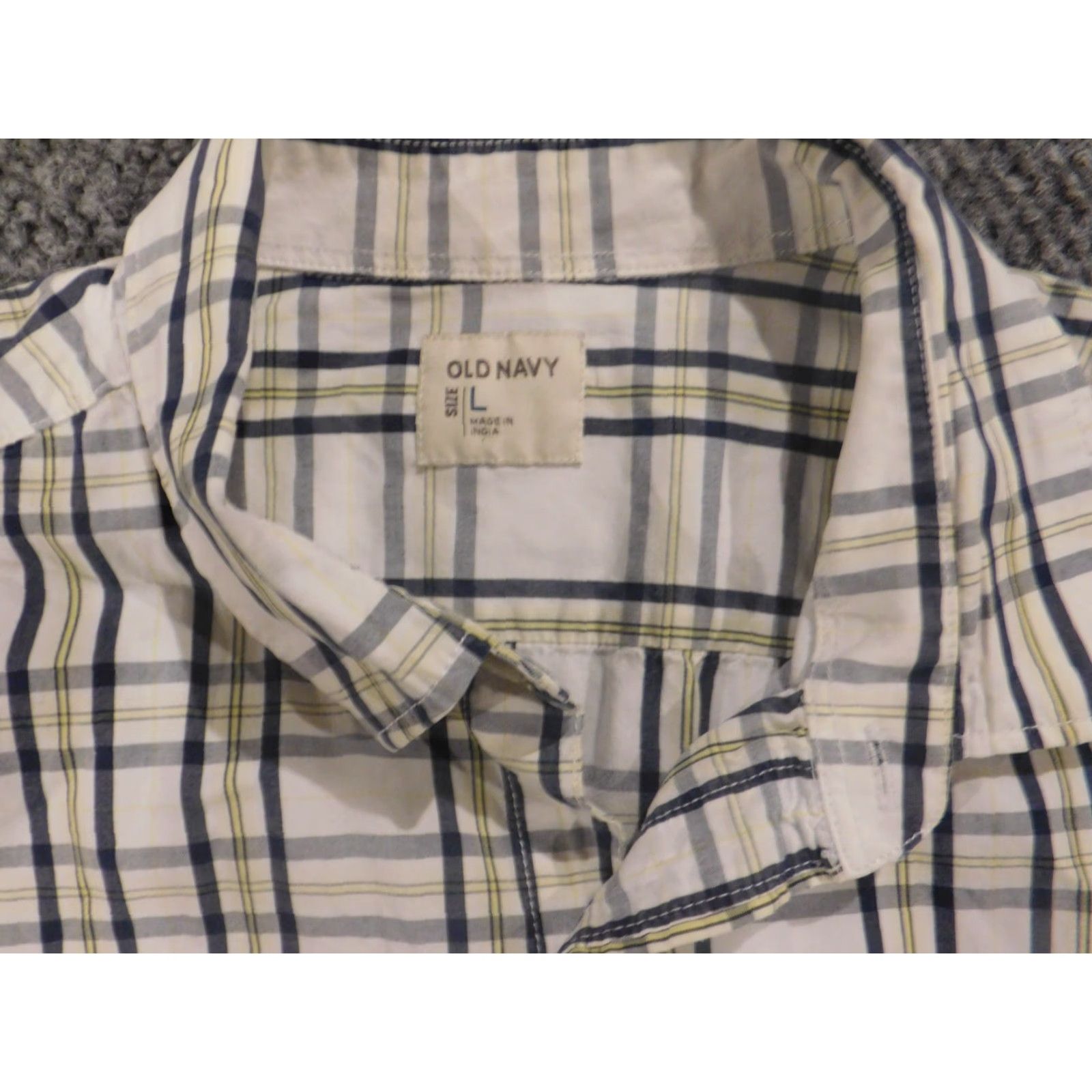 Old Navy Old Navy Shirt Men's Large White Button-Down Knit Long Sleeve Collared Slim Pocketed Regular Button-Up Size US L / EU 52-54 / 3 - 5 Thumbnail