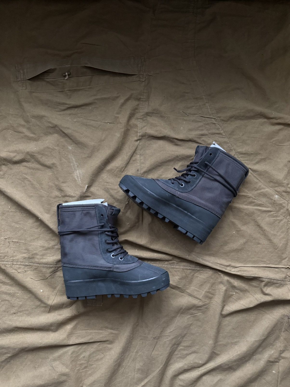 Yeezy Adidas yeezy 950 boots Size US 9.5 / EU 42-43 - 6 Thumbnail