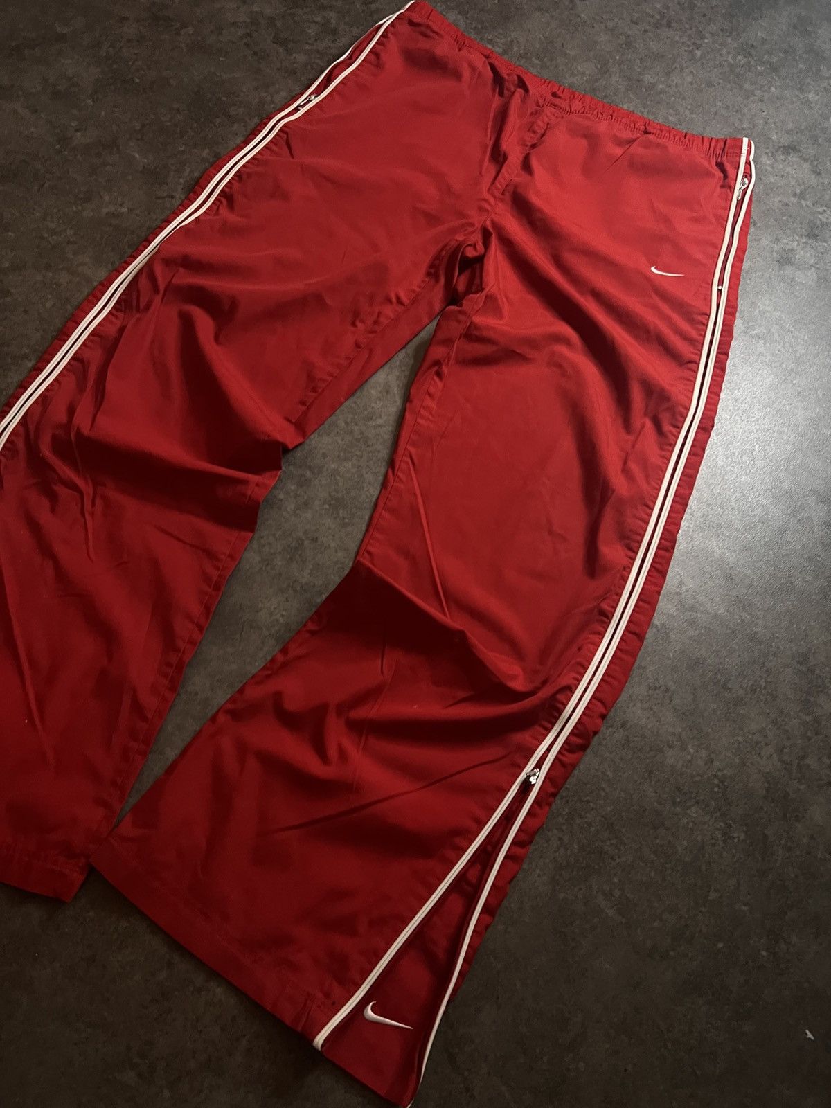 Nike Vintage nylon pants Nike red Size 32" / US 10 / IT 46 - 3 Thumbnail