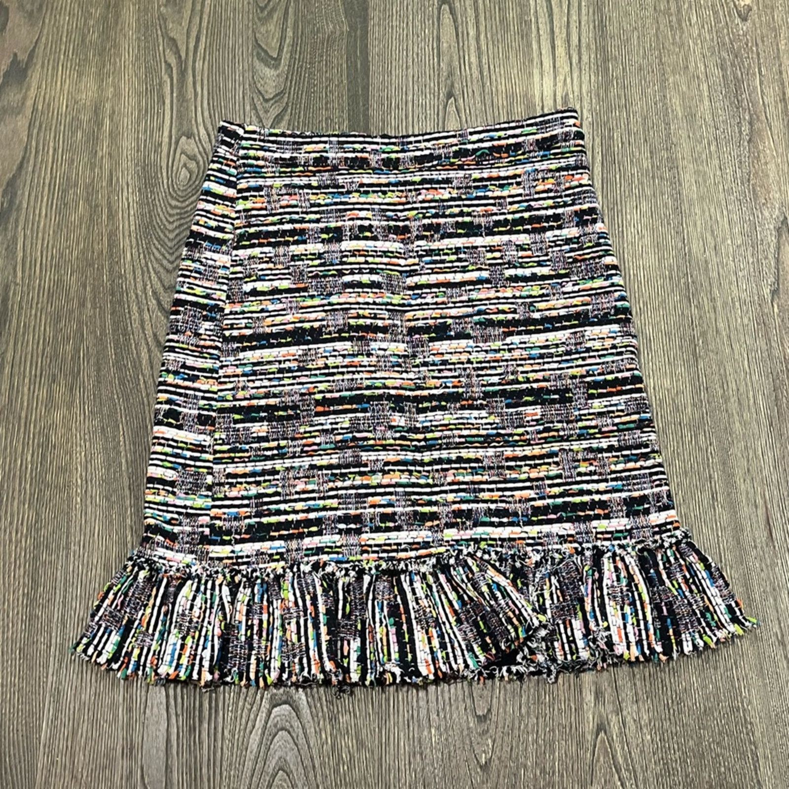 Ann Taylor Ann Taylor Womens Pencil Tweed Skirt Lined Multicolor Size 4 Size 27" / US 4 / IT 40 - 1 Thumbnail