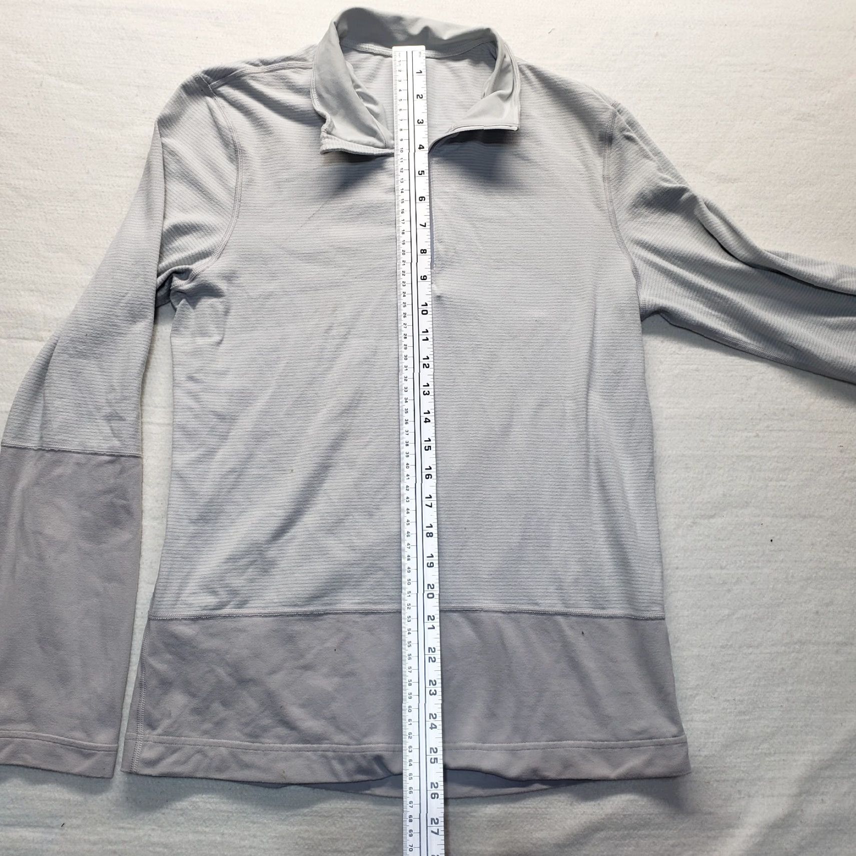 Lululemon Lululemon Jacket Women's S Gray 1/4 Zip Long Sleeve Indoor Outdoor Casual Tech Basic Modern Jacket Size S / US 4 / IT 40 - 6 Thumbnail
