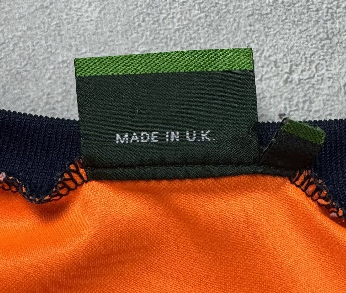 Diadora 1990s Vintage Diadora Football Shirt Soccer Jersey Big Logo Size US S / EU 44-46 / 1 - 16 Thumbnail
