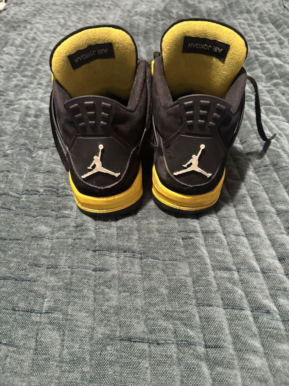 Jordan Brand Air Jordan 4 Thunder 2023 Size US 9.5 / EU 42-43 - 5 Thumbnail