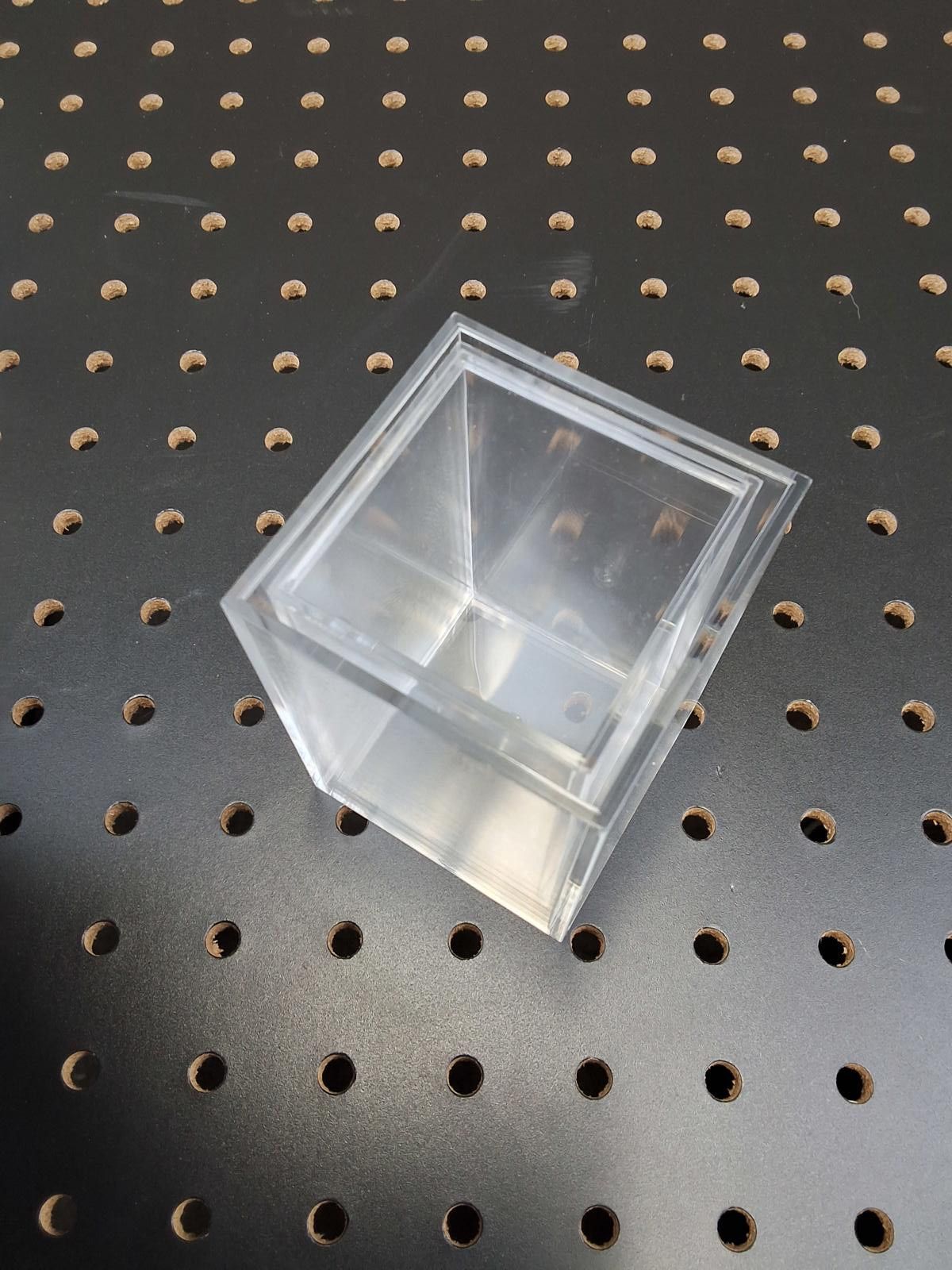 Other Sleek Clear Acrylic Photo Frame - Show Off Your Memories! Size ONE SIZE - 2 Thumbnail
