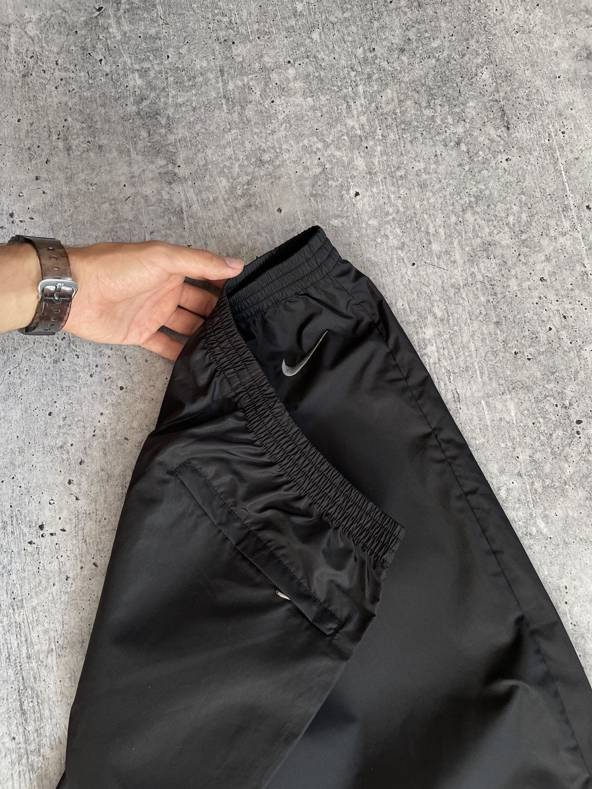Nike × Vintage Vintage Nike Black Lightweight Sports Pants, Polyester S Size US 30 / EU 46 - 11 Thumbnail