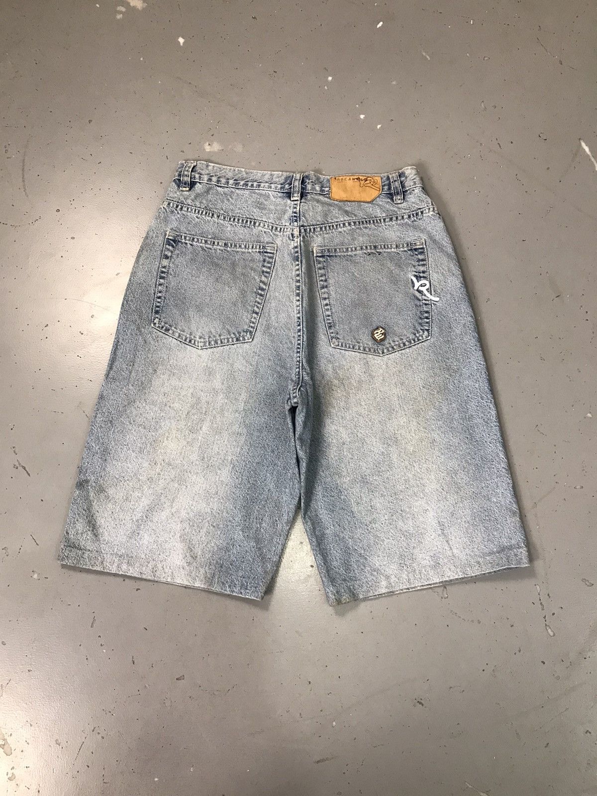 Rocawear Vintage rocawear skater denim jort Size US 34 / EU 50 - 2 Thumbnail