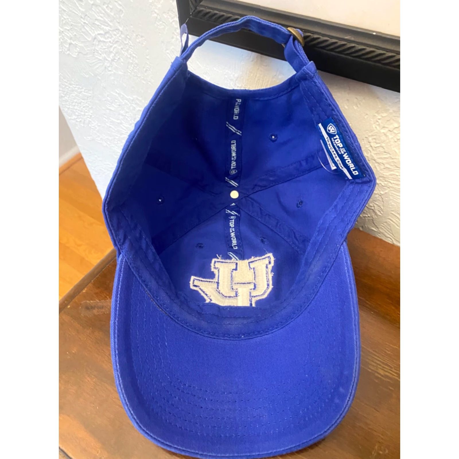 Top Of The World VINTAGE Top of the World Kentucky Wildcats Hat University Baseball Cap, Adjustable, Blue, Canvas, Men, 90s, UK Strapback Size US M / EU 48-50 / 2 - 4 Thumbnail