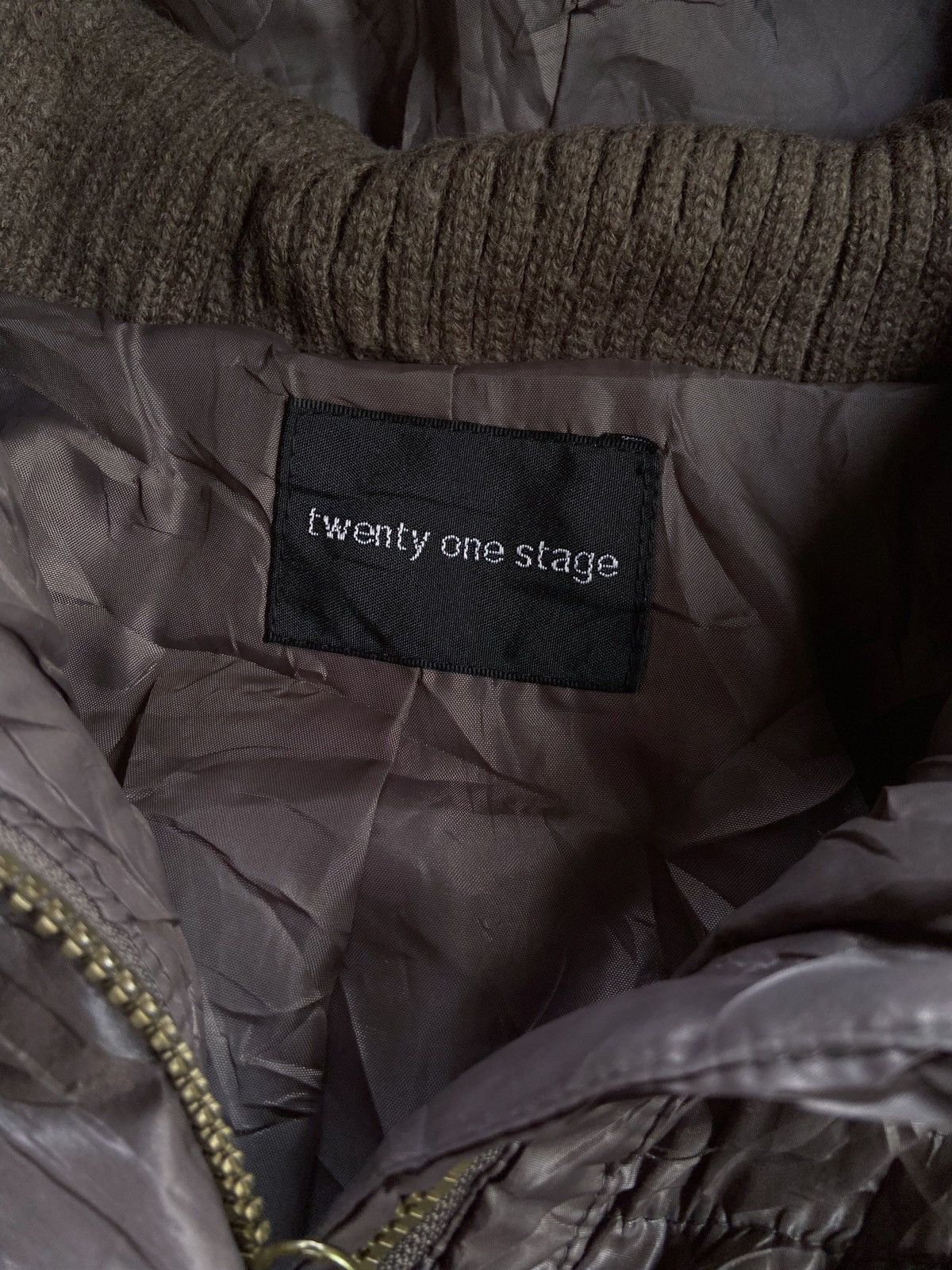20471120 TWENTY ONE STAGE JAPANESE STYLE PUFFER ZIP JACKET Size US S / EU 44-46 / 1 - 11 Thumbnail