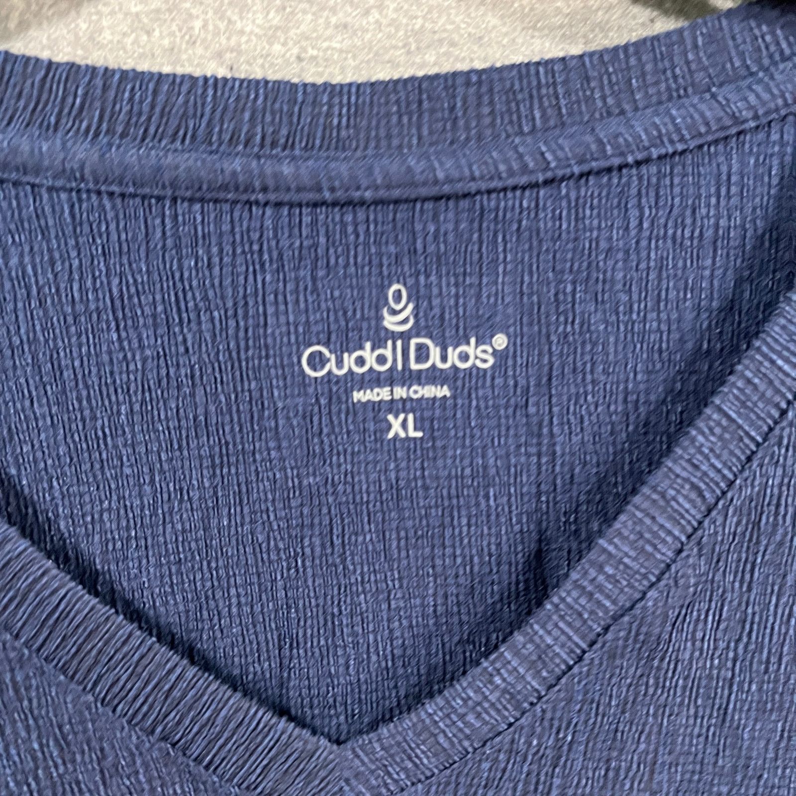 Other Cuddl Duds Crepe Knit V-neck Top Oxford Navy, X-Large Size XL / US 12-14 / IT 48-50 - 3 Thumbnail