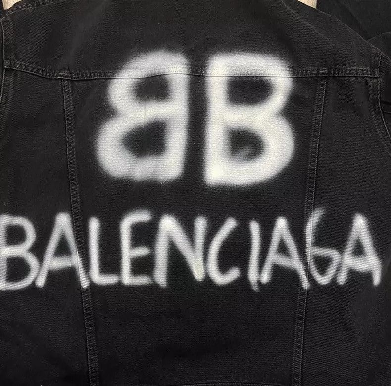 Balenciaga Balenciaga Solid Graffiti Single-Breasted Lapel Long-Sleev Size US XS / EU 42 / 0 - 3 Thumbnail
