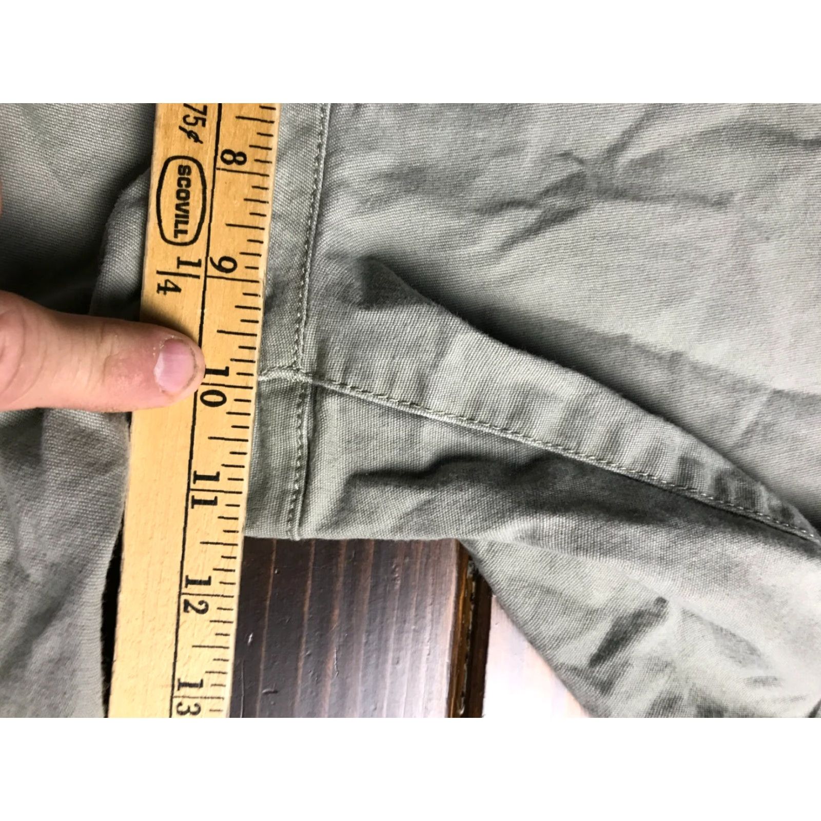 Croft & Barrow Croft & Barrow Shorts Women's 8 Green Casual Pockets Size 30" / US 8 / IT 44 - 4 Thumbnail