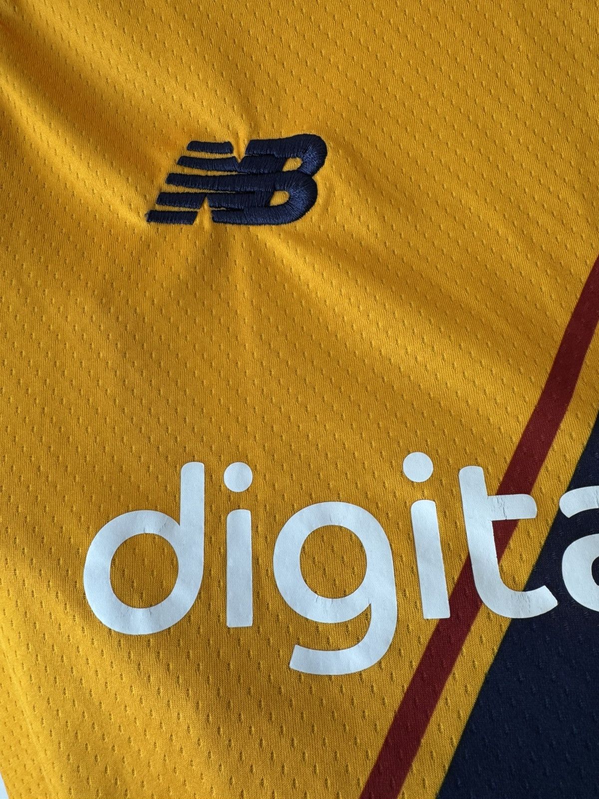 New Balance Roma 2021-2022 Third Soccer Jersey Football Shirt Kit Size US S / EU 44-46 / 1 - 8 Thumbnail