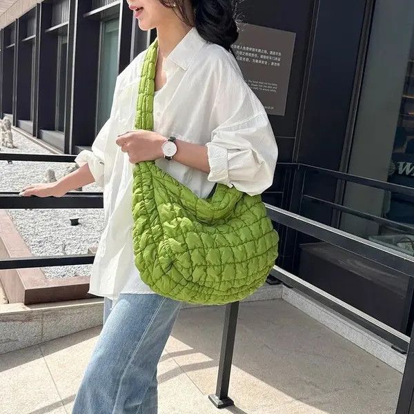 Japanese Brand × Vintage Quilted Padded Crossbody Bag for Women Size ONE SIZE - 1 Thumbnail