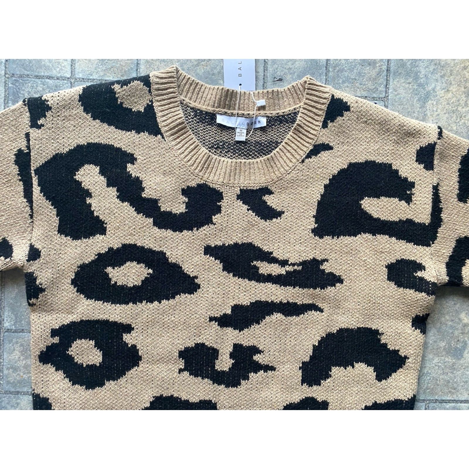 Born Baltic Born WOMENS MEDIUM Sweater Tan + Black Jonas Animal Print NEW WITH TAGS Size M / US 6-8 / IT 42-44 - 4 Thumbnail