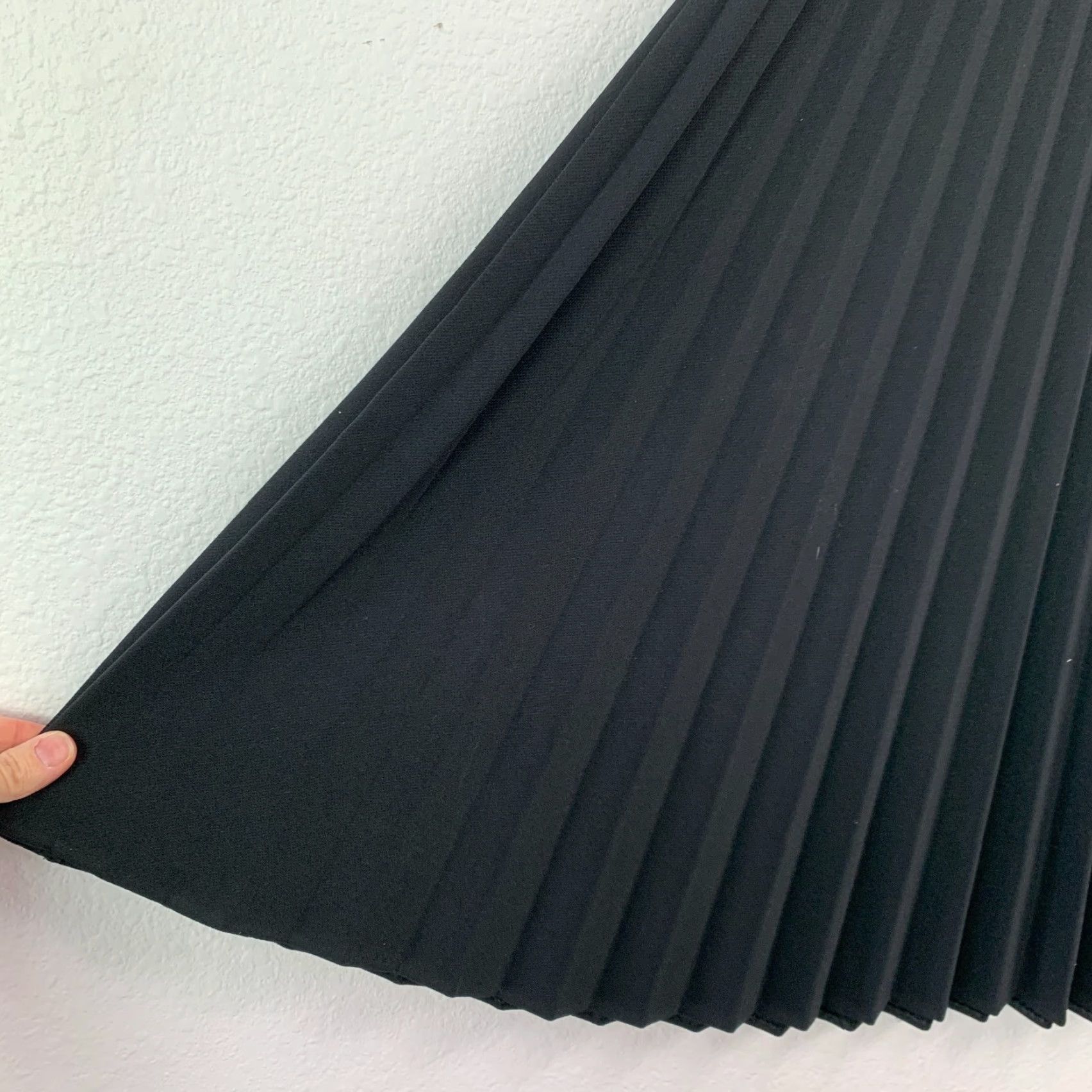 Vintage VINTAGE Black Midi Pleated Skirt 12P USA 70s 1970s Secretary/Geek Petites Small Size 26" / US 2 / IT 38 - 2 Thumbnail